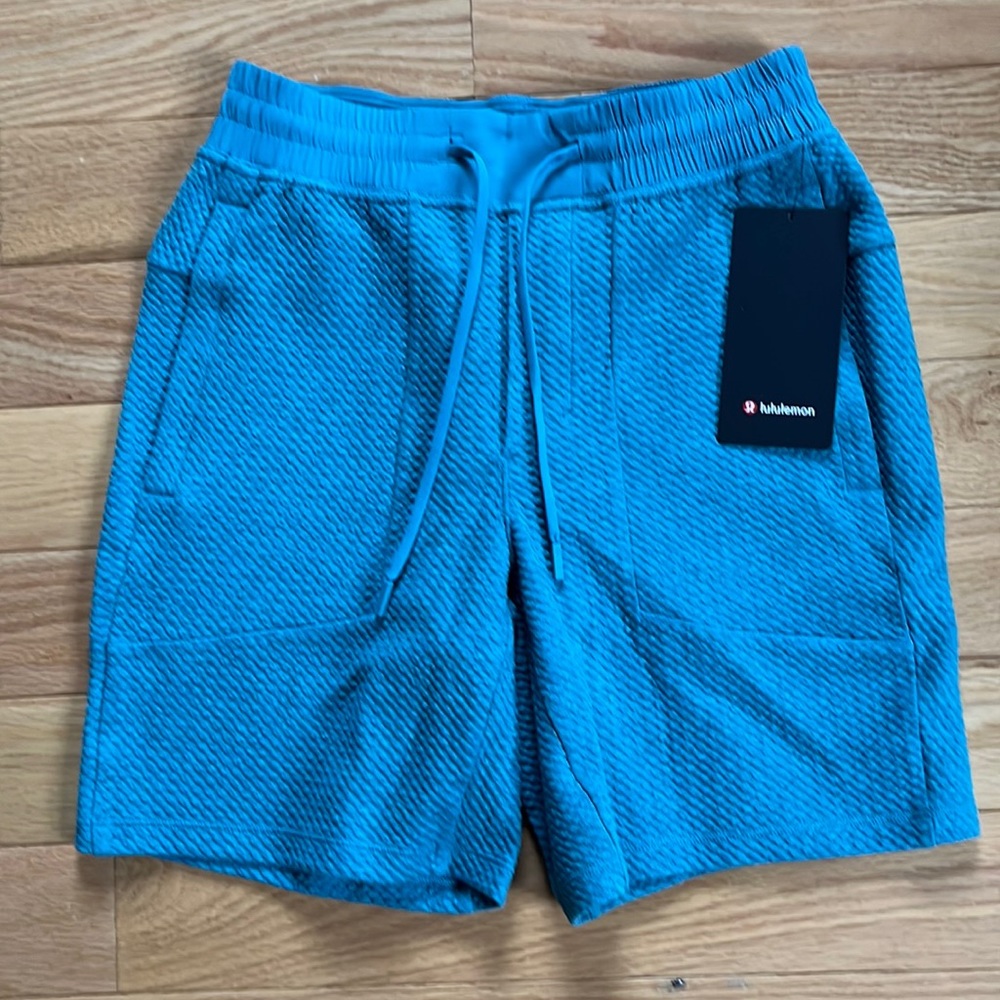 Lululemon At Ease Short 7” *Heathered Crest